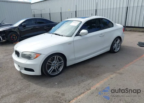 2013 BMW 135I z USA, uszkodzony, nr VIN WBAUC9C59DVM13772